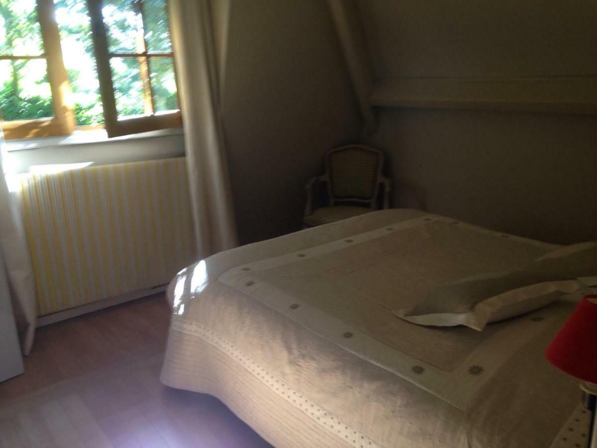 Les Chaumieres Du Pays D'Auge Bed & Breakfast Le Breuil-en-Auge Exterior photo